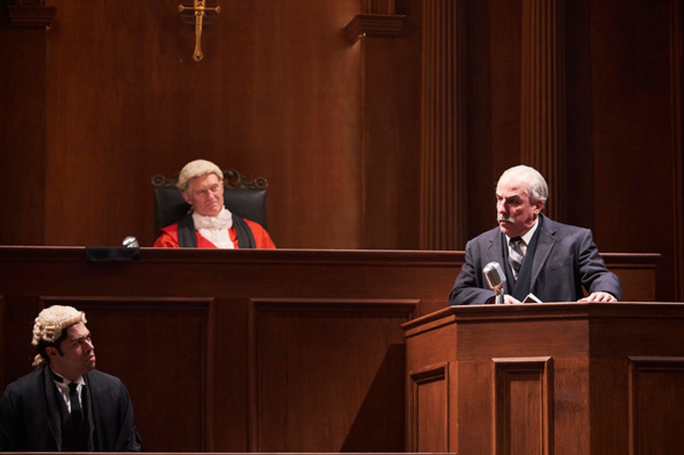 Photo Flash: First Look at Great Lakes Theater's WITNESS FOR THE PROSECUTION  Image