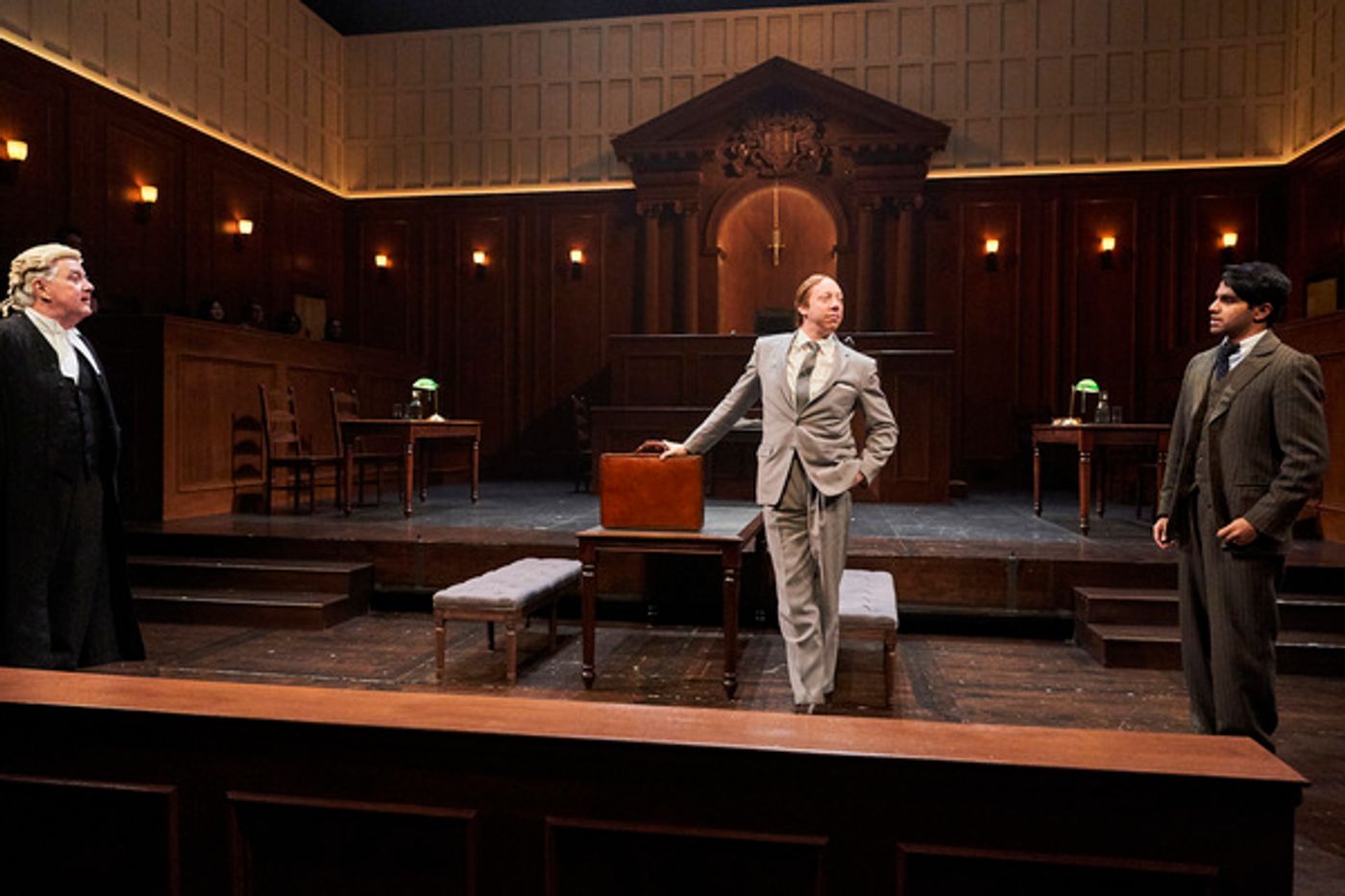Photo Flash: First Look at Great Lakes Theater's WITNESS FOR THE PROSECUTION  Image