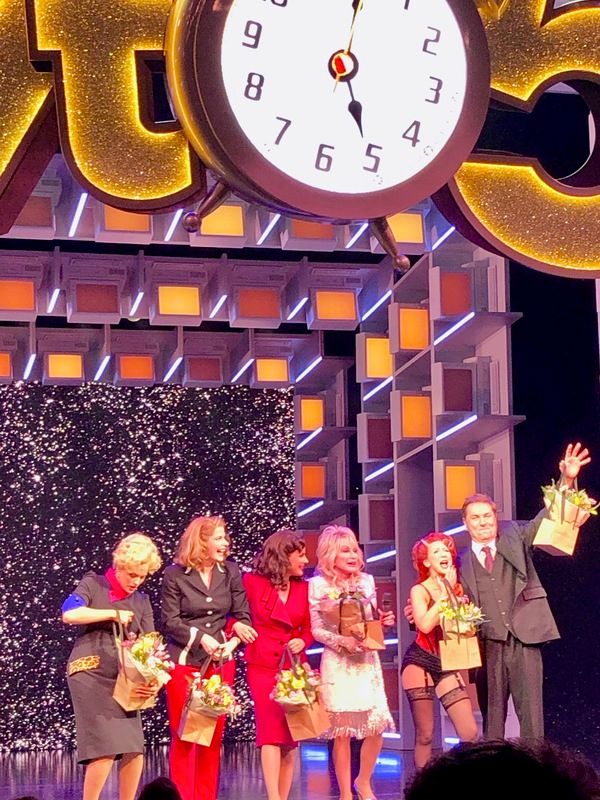 VIDEO: Dolly Parton Celebrates The London Opening of 9 TO 5 THE MUSICAL!  Image