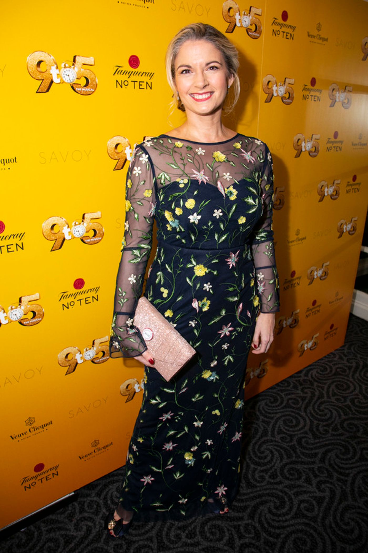Photo Flash: Dolly Parton and More at the Gala Performance of 9 TO 5 in London  Image