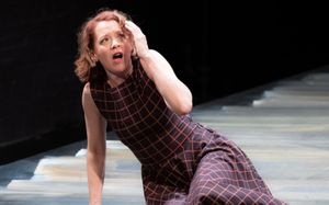 Renata Hinrichs in RandomActs. Photo by Mitch Traphagen. @ BroadwayWorld Renata Hinrichs in RandomActs. Photo by Mitch Traphagen. Photo