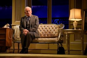 Simon Callow Photo