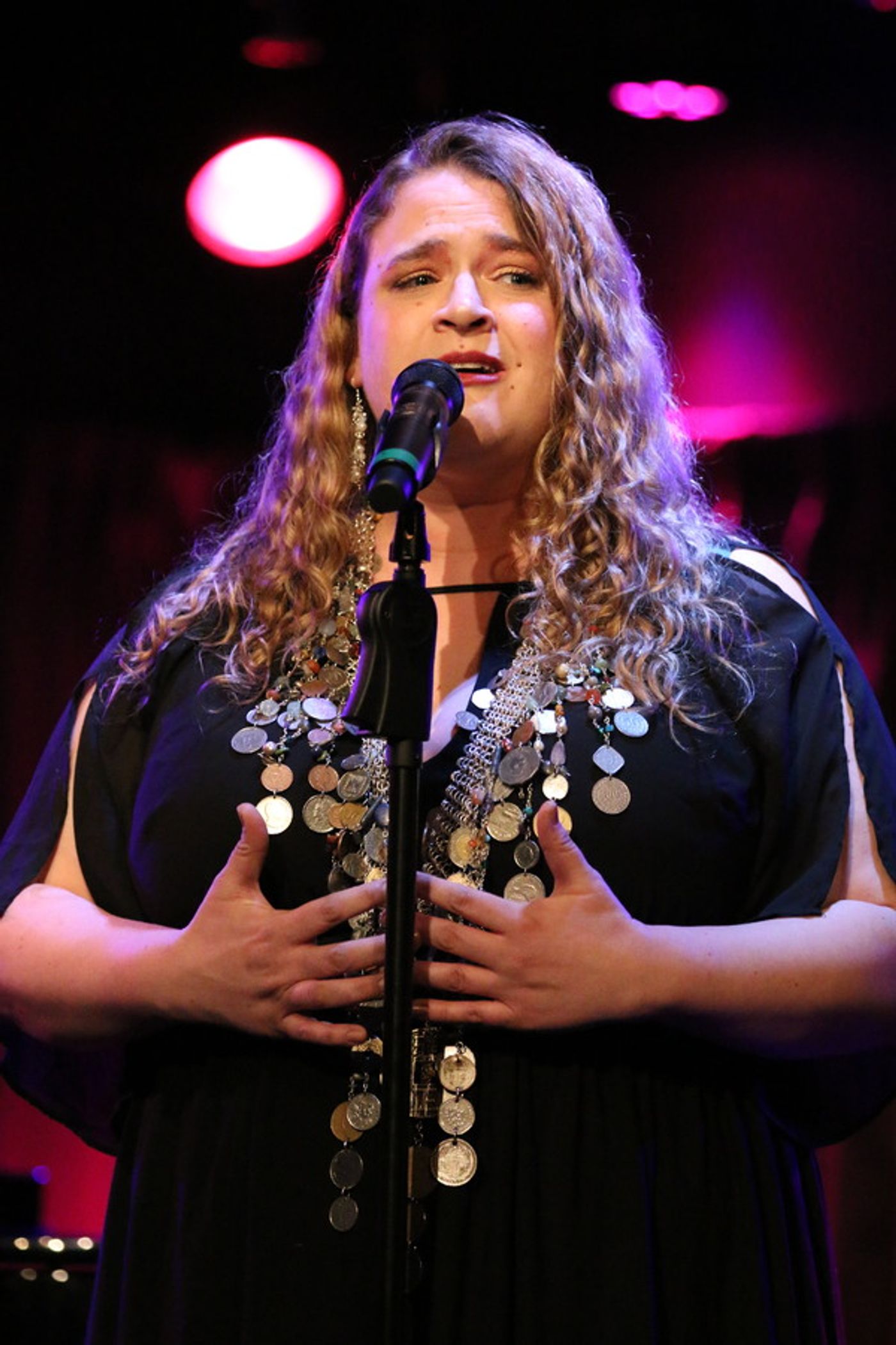 Photo Flash: Stars Sing for World Peace at the Green Room 42  Image