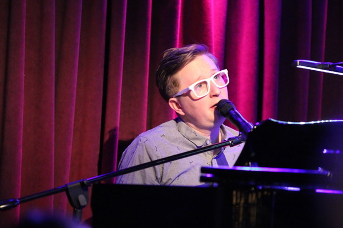 Photo Flash: Stars Sing for World Peace at the Green Room 42  Image