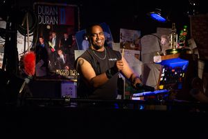 Ryan Vincent Anderson
@ BroadwayWorld Ryan Vincent Anderson
Photo