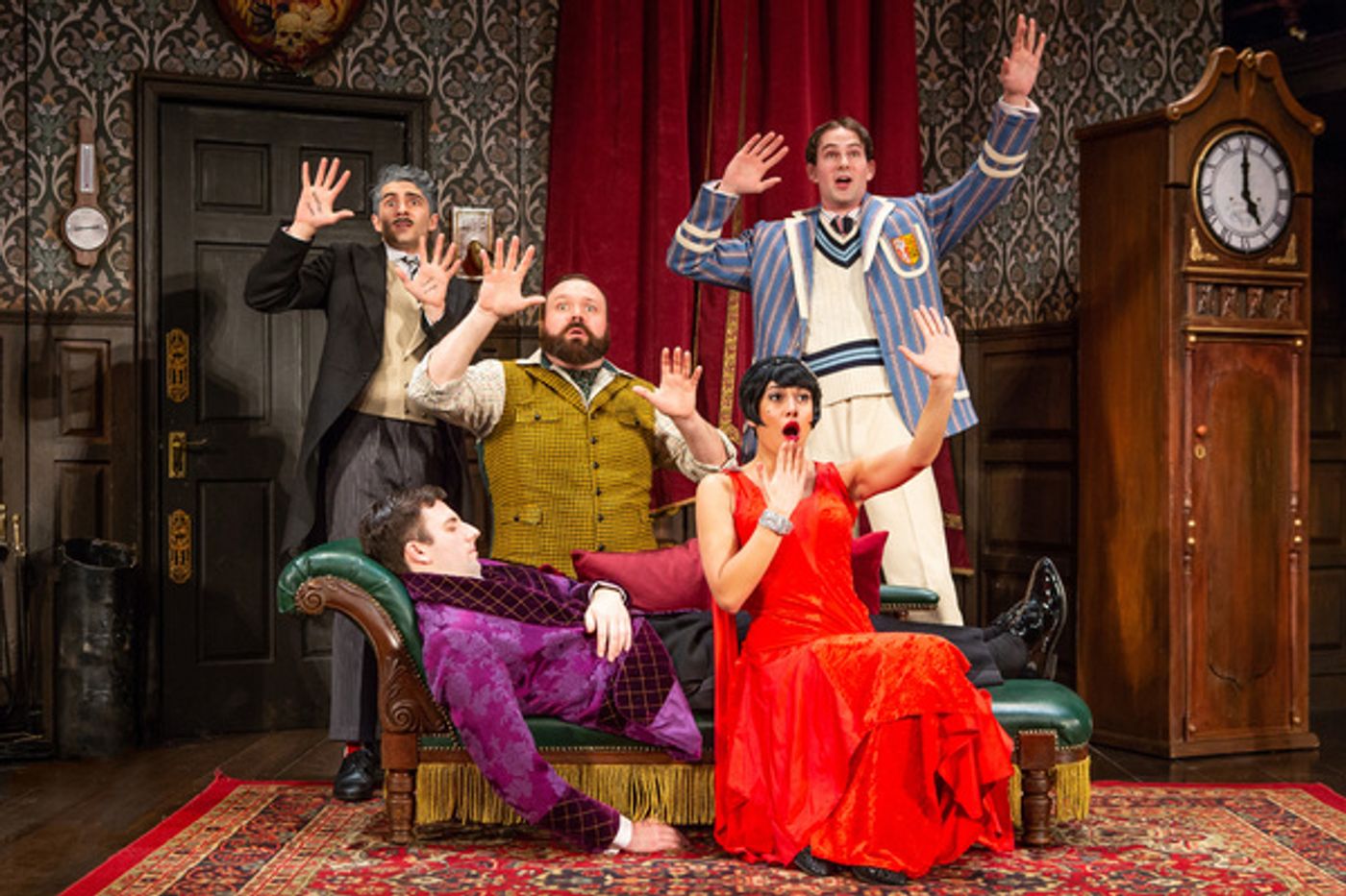 Photo Flash: THE PLAY THAT GOES WRONG Wreaks Havoc Off-Broadway  Image