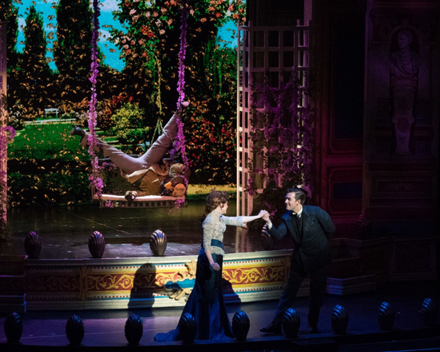 Photo Coverage: Curtain Call And Press Night Celebration of 3D Theatricals' A GENTLEMAN'S GUIDE TO LOVE & MURDER  Image