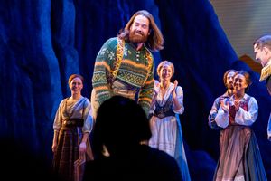 Jacob Smith @ BroadwayWorld Jacob Smith Photo