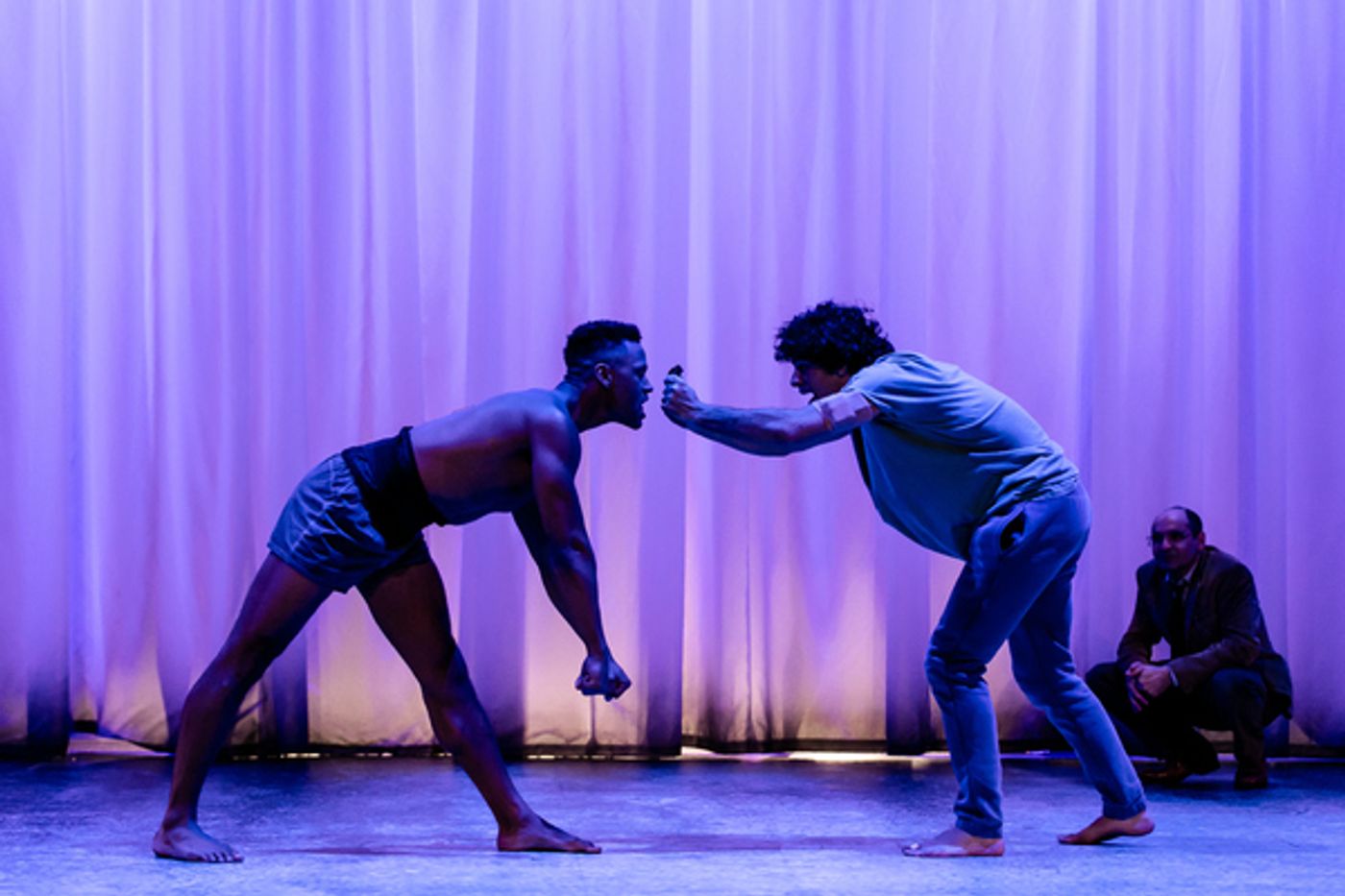 Photo Flash: First Look at the UK Tour of EQUUS  Image