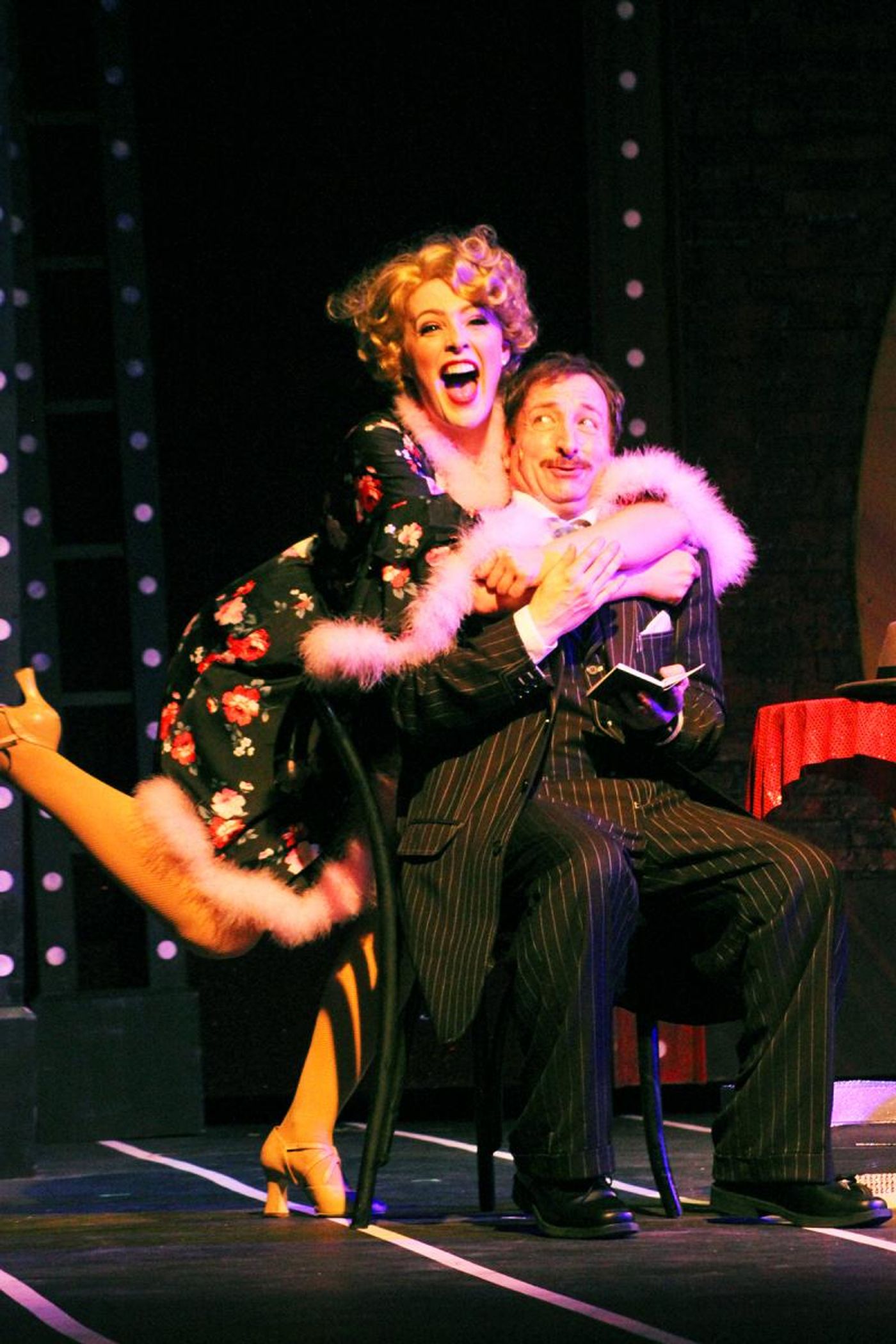 Review: GUYS AND DOLLS at Broadway Palm is Lively and Light!  Image