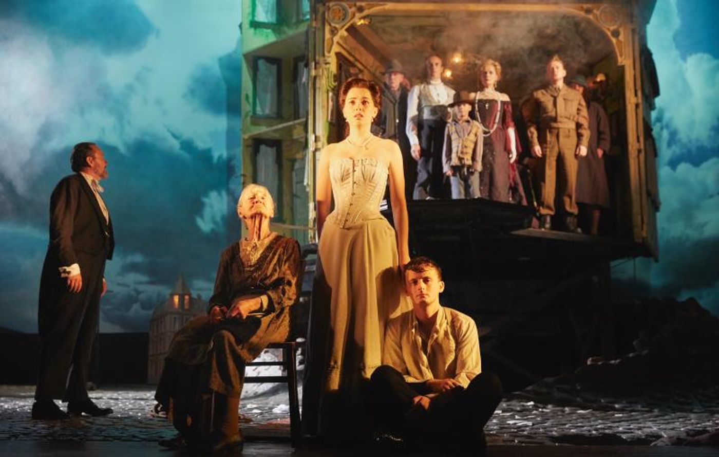 Review: AN INSPECTOR CALLS at Chicago Shakespeare Theater  Image