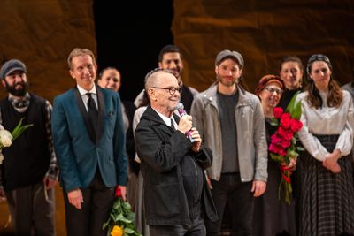 Joel Grey and Cast of FIDDLER ON THE ROOF Photo