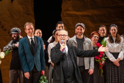Joel Grey and Cast of FIDDLER ON THE ROOF Photo