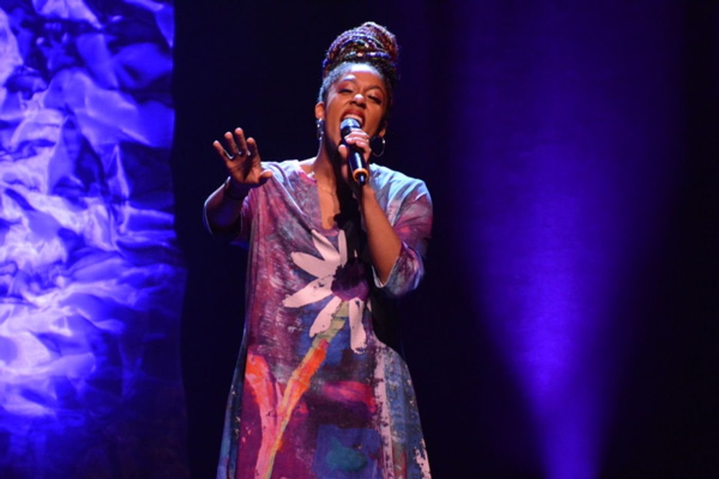 Photo Coverage: FROM BROADWAY WITH LOVE Comes to Patchogue Theatre  Image