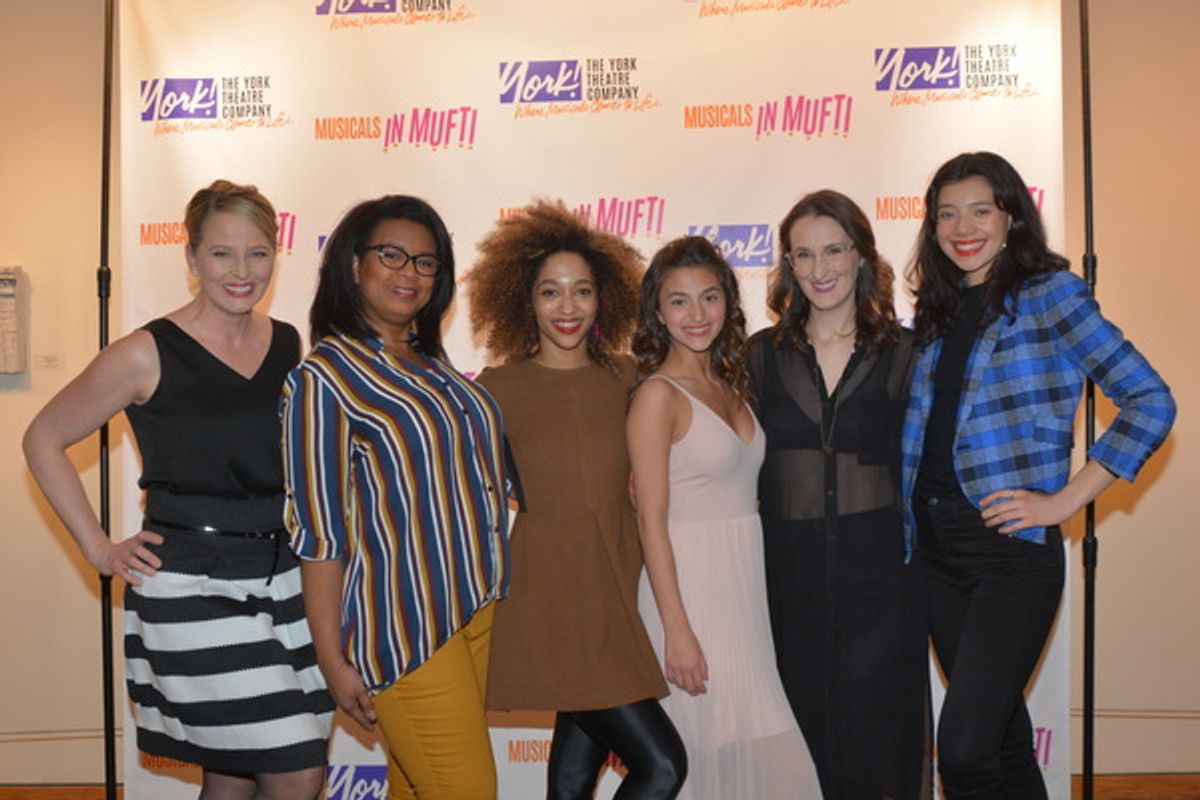 Jessica Tyler Wright, Thursday Farrar, Becca Fox, Analise Scarpaci, Victoria Huston-Elem and Hanako Greensmith at 