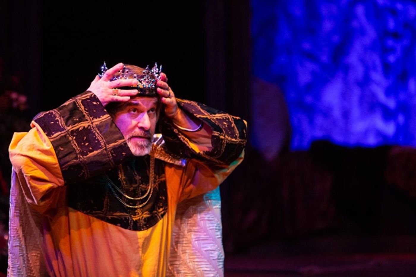 Review: THE LION IN WINTER at Iowa Stage: Holiday Family Issues at Their Best  Image