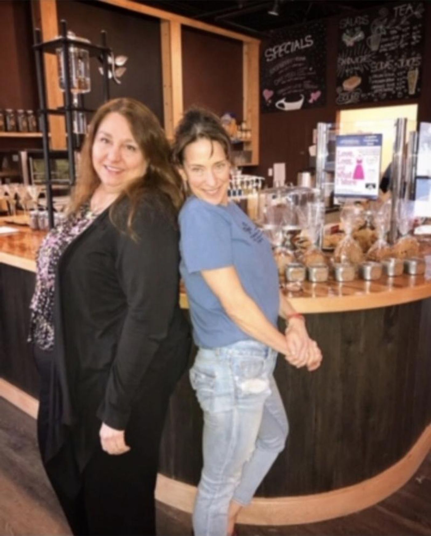 Feature: LOVE, LOSS & WHAT I WORE is Brewing as the First Professional Production at Brighton Coffeehouse and Theater March 1-3  Image