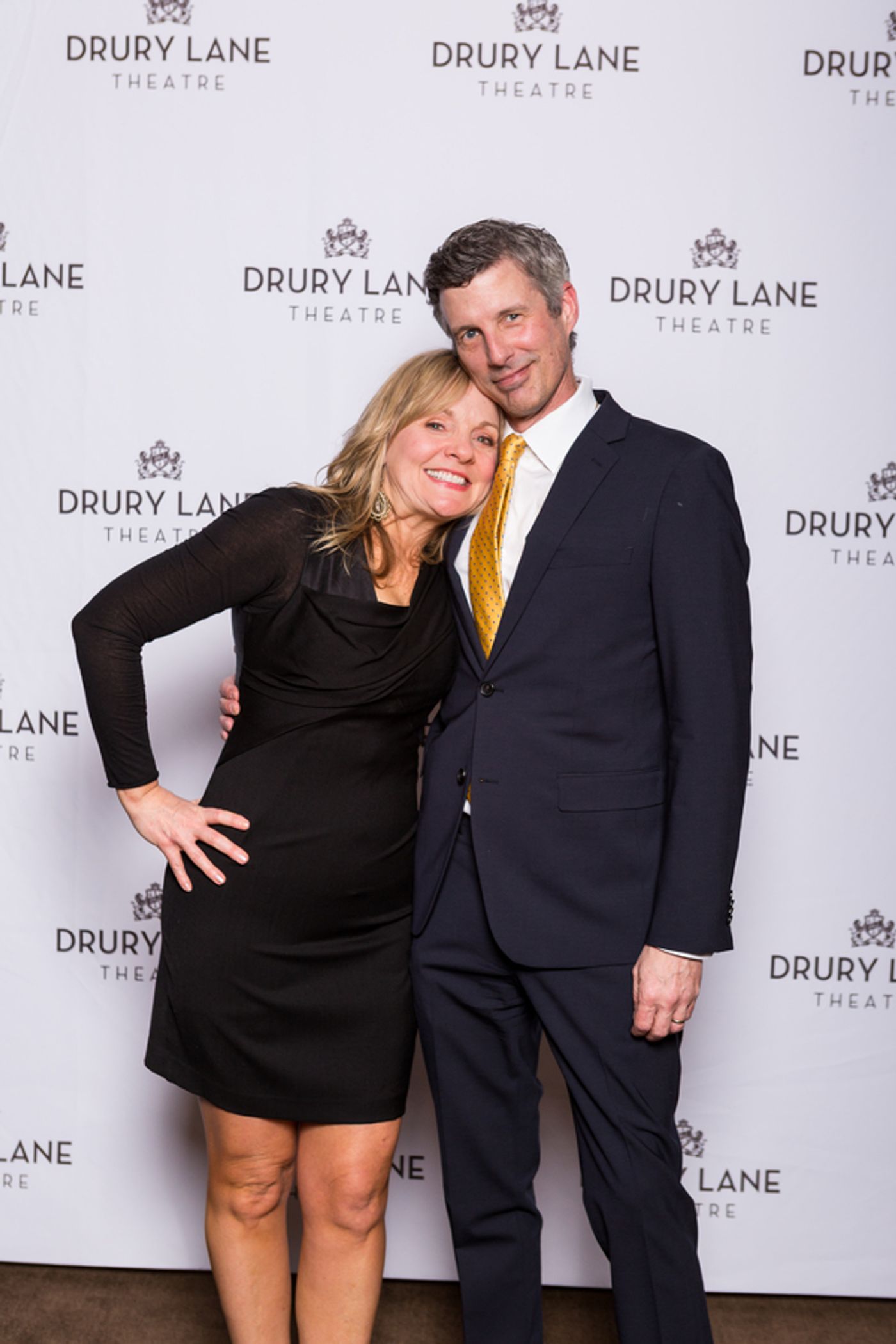 Photo Flash: MAMMA MIA! Opens At Drury Lane Theatre  Image