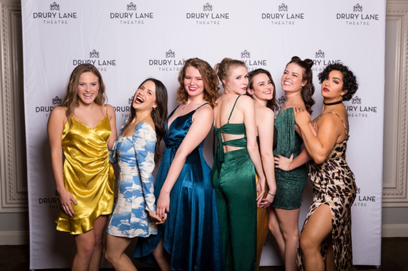 Photo Flash: MAMMA MIA! Opens At Drury Lane Theatre Photo Flash: MAMMA MIA! Opens At Drury Lane Theatre Image