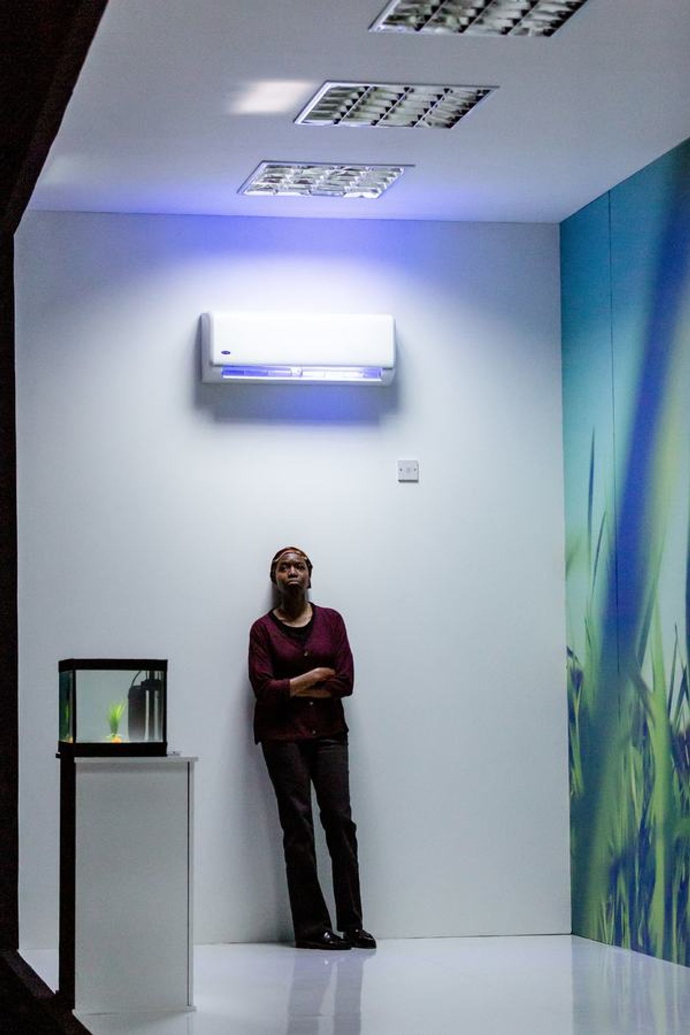 Photo Flash: First Look at hang at the Studio Sheffield  Image