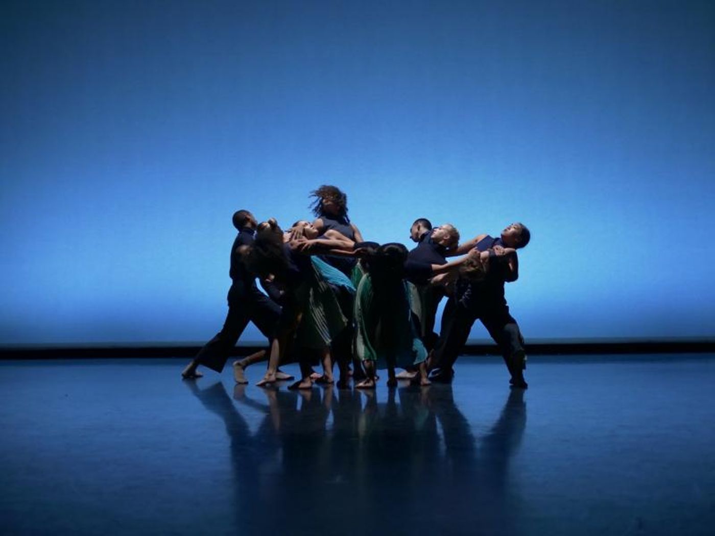 Review: Kevin Willliamson + Company's GNARLED Gives The Human Form New Meanings At The Odyssey Theatre Review: Kevin Willliamson + Company's GNARLED Gives The Human Form New Meanings At The Odyssey Theatre Image