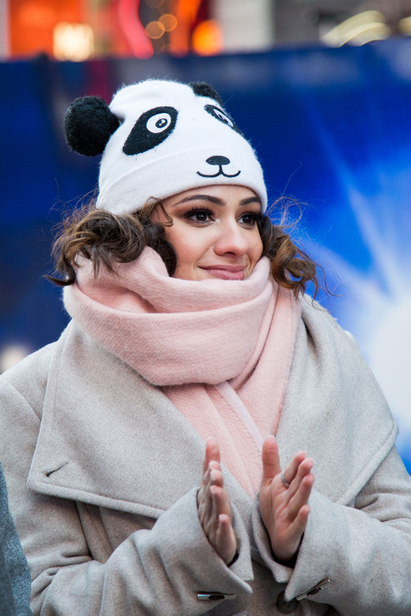 Photo Coverage: Joey McIntyre, Caitlin Kinnunen & Isabelle McCalla Help Kick Off Kids Night on Broadway in Times Square!  Image
