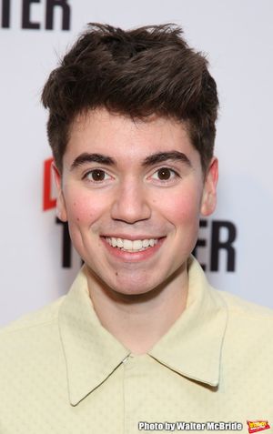 Noah Galvin Photo