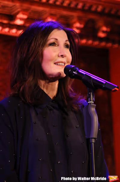 Joanna Gleason Photo