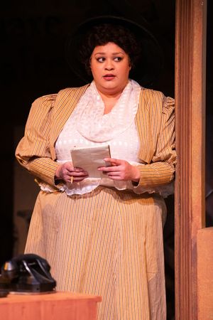 Katrina Lauren McGraw as Marie
 Photo
