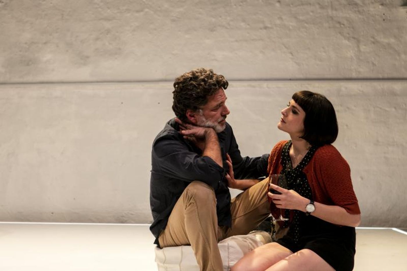 Review: Obvious and Subtle Addiction Are Explored in New Australian Play DEAD CAT BOUNCE  Image