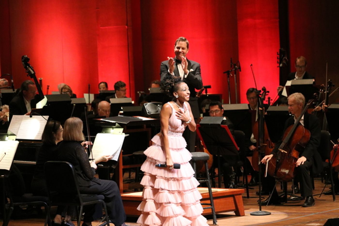 Photo Flash: N'Kenge Performs With the Houston Symphony Orchestra  Image