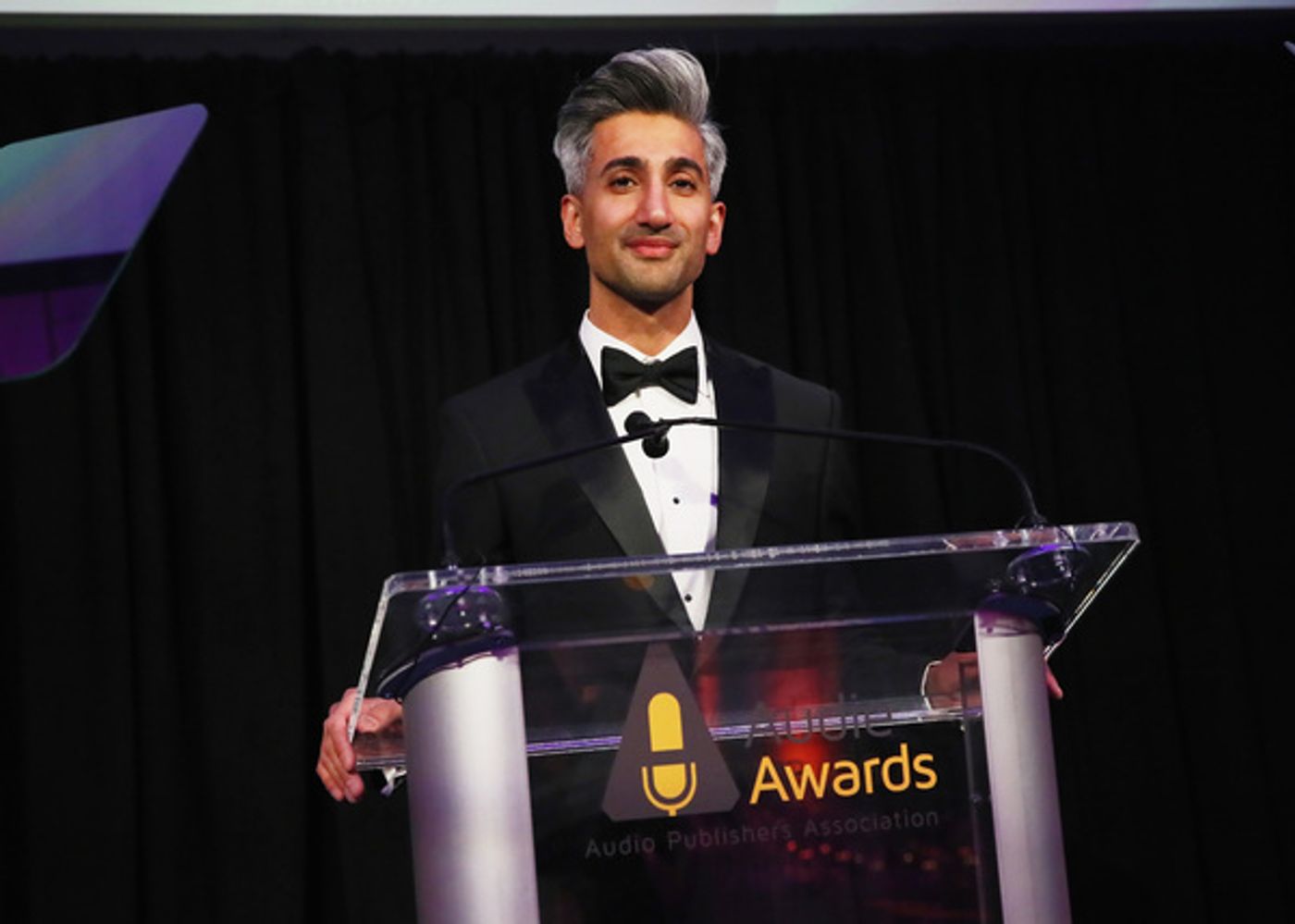 Photo Flash: Inside the 2019 Audie Awards with Tan France, Euan Morton & More!  Image