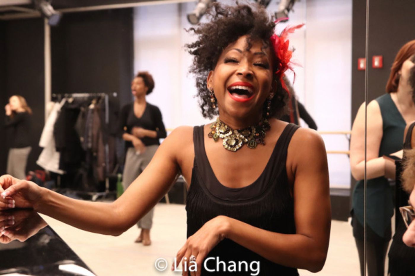 Photo Flash: Chatting With Director Andre De Shields In The SOPHISTICATED LADIES Rehearsal Room  Image