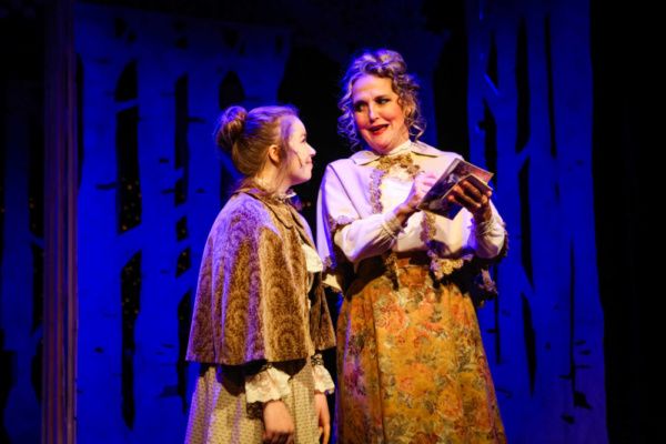 Malla (Audrey Stowe) & Desiree (Casi Pruitt) Photo