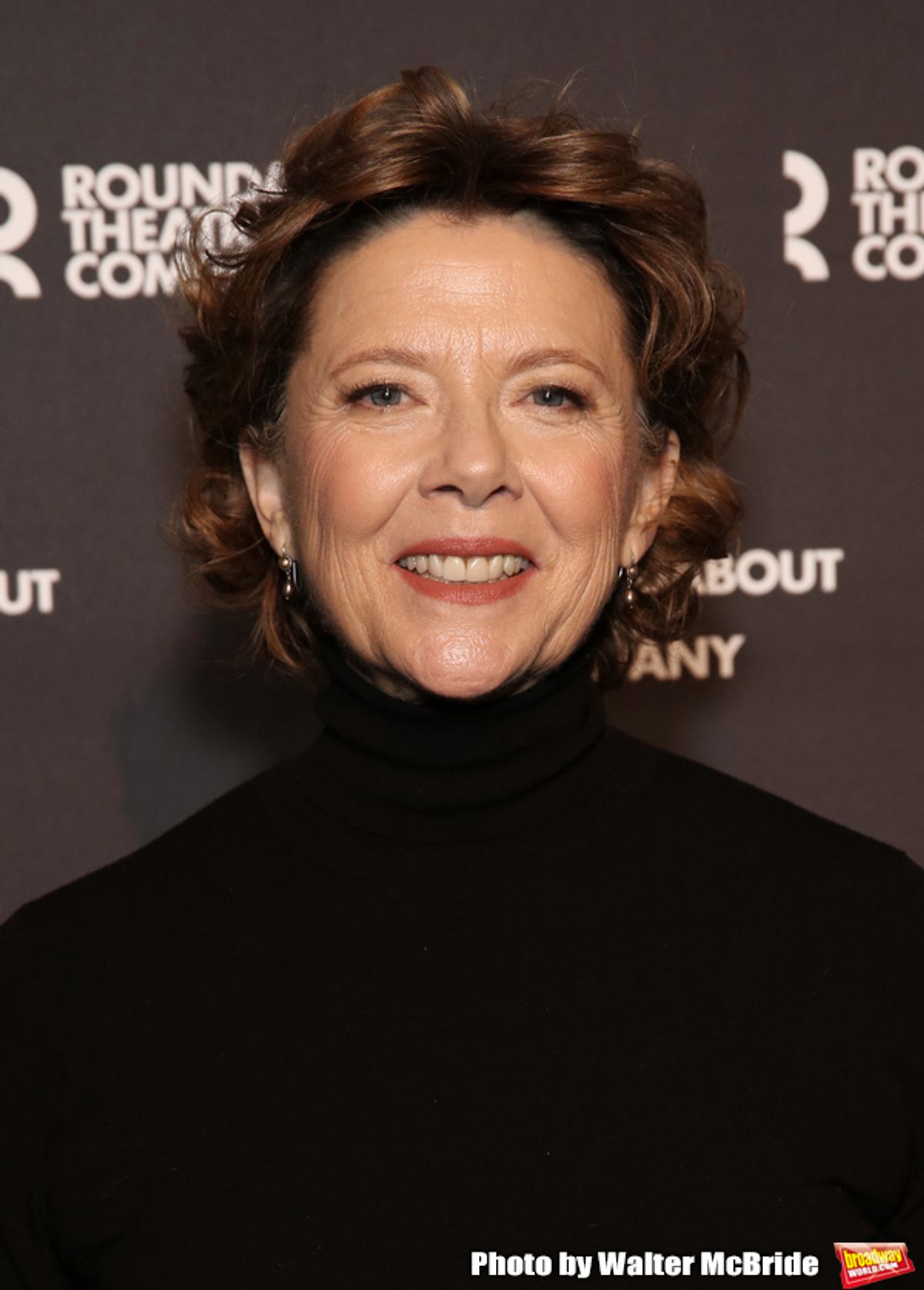 Annette Bening  at 