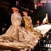 Review: Spellbinding Multi-Sensory CONFECTION at Folger Theatre  Image