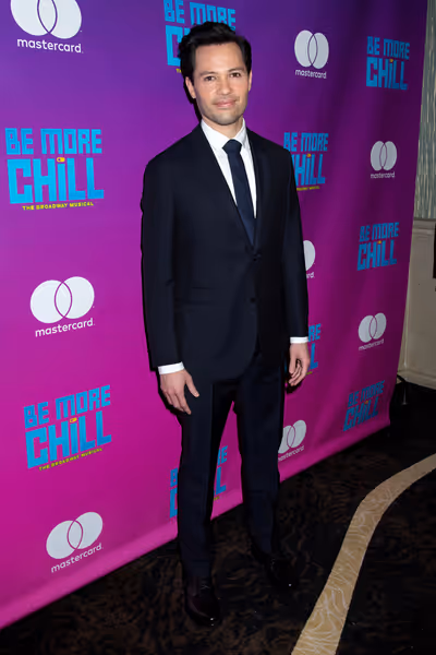 Jason Tam Photo