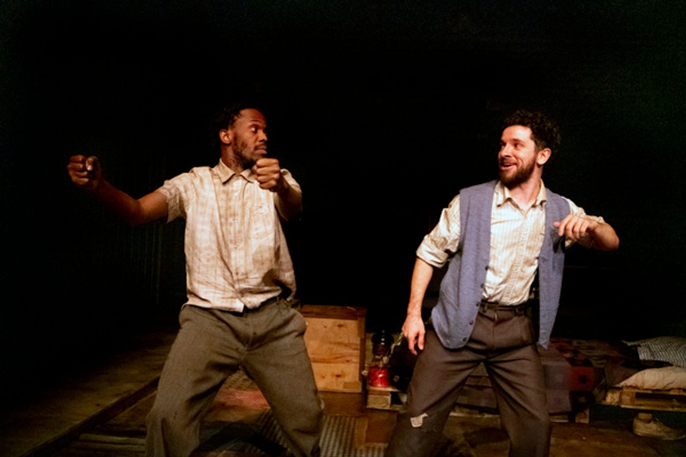 Photo Flash: First Look at BLOOD KNOT at the Orange Tree Theatre Photo Flash: First Look at BLOOD KNOT at the Orange Tree Theatre Image