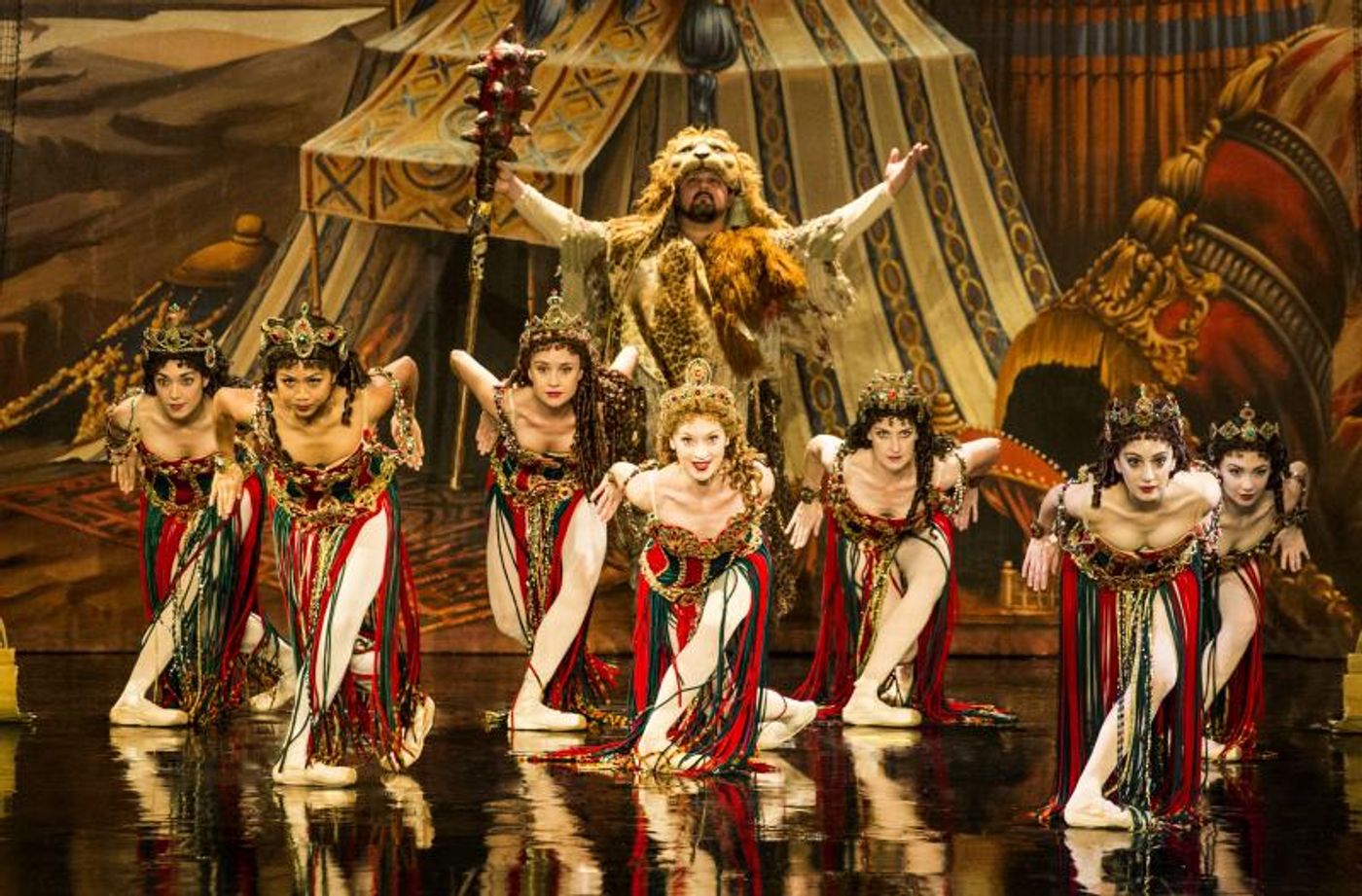 Interview: Xiaoxiao Cao, A CHINESE BALLERINA IN THE PHANTOM OF THE OPERA at Majestic Theatre  Image