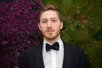 Adam Jepsen  Photo