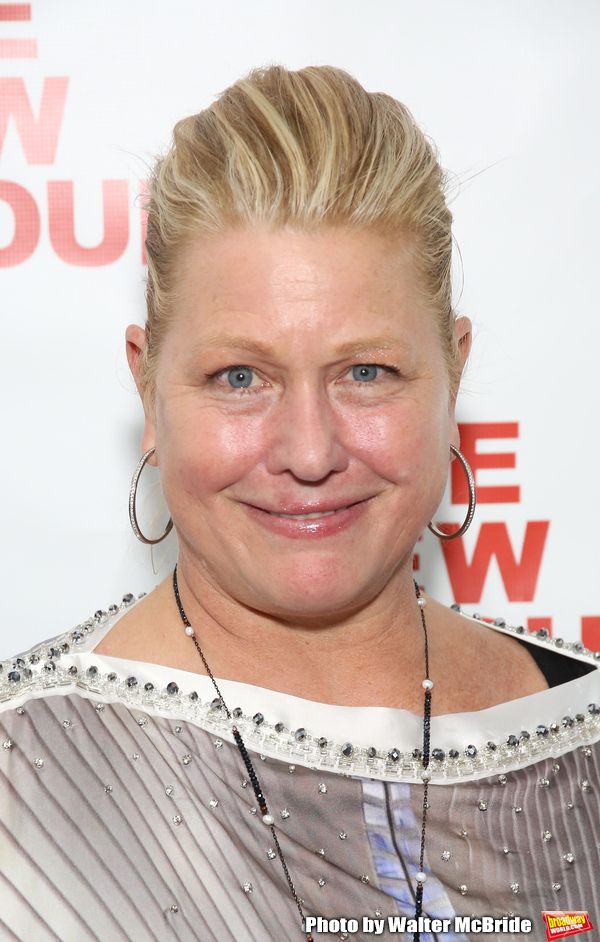 Photo Coverage: The New Group Honors Edie Falco at Spring Gala! — photo 11 of 61