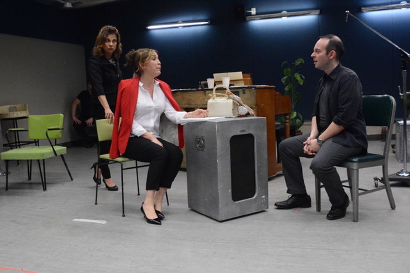 Photo Coverage: In Rehearsal with the Cast of SMART BLONDE  Image