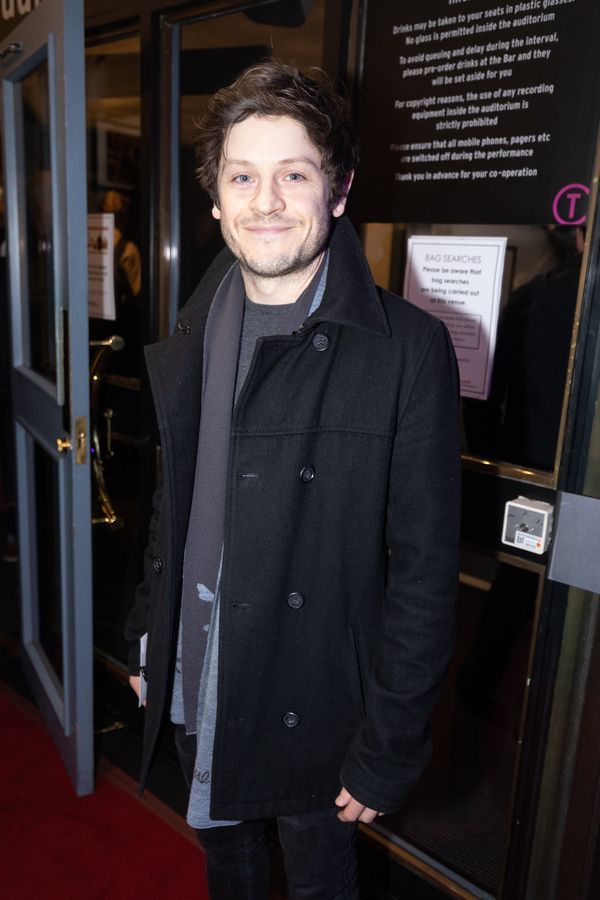 Photo Flash: The Stars Come Out for Press Night for ADMISSIONS at Trafalgar Studios — photo 19 of 32