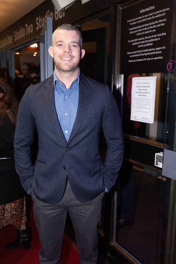 Photo Flash: The Stars Come Out for Press Night for ADMISSIONS at Trafalgar Studios — photo 27 of 32