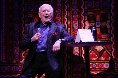 Len Cariou Photo