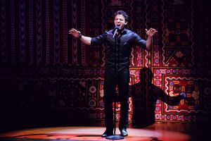 Jarrod Spector @ BroadwayWorld Jarrod Spector Photo