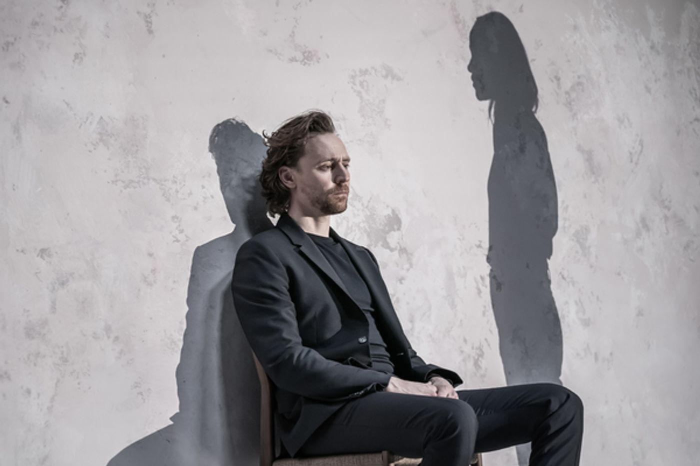 Photo Flash: First Look at Tom Hiddleston and Cast in BETRAYAL  Image