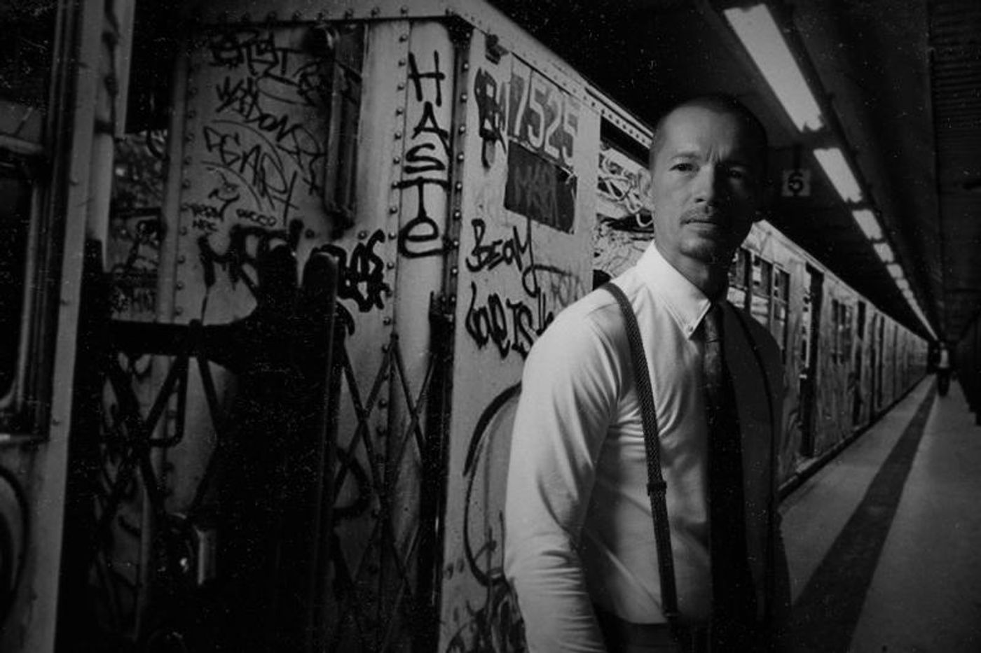 PHOTOS: Promo Shots for ANGELS IN AMERICA: MILLENNIUM APPROACHES; Show Opens Mar. 22  Image