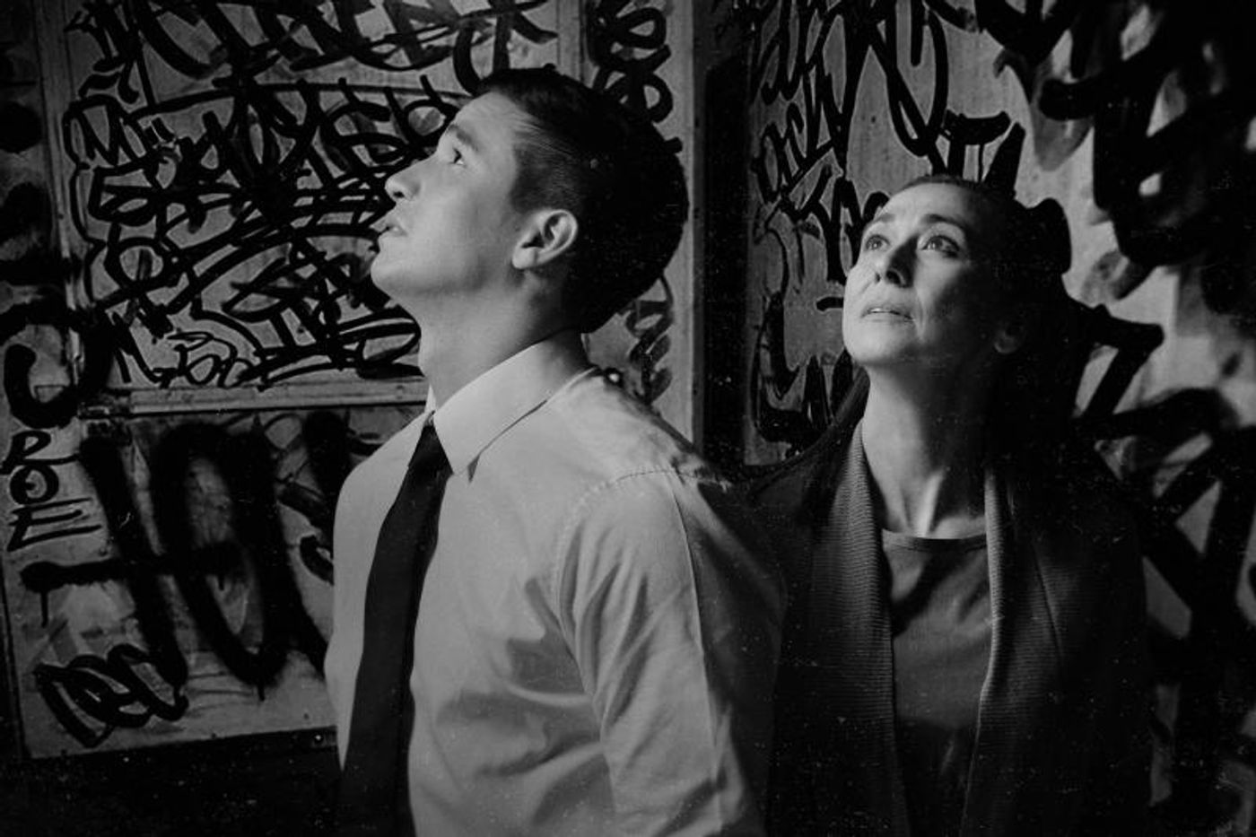 PHOTOS: Promo Shots for ANGELS IN AMERICA: MILLENNIUM APPROACHES; Show Opens Mar. 22  Image