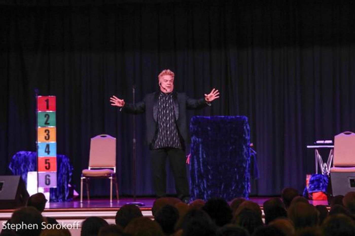 Photo Coverage: Judy Gold & Chipper Lowell - Magic and Comedy Have A Head On Collision  Image